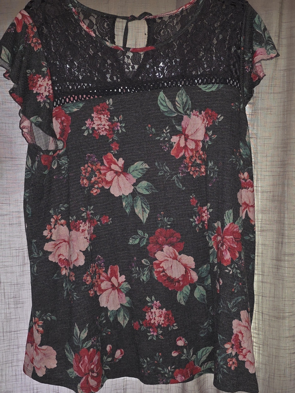 torrid Charcoal Floral Lace Yoke Short Sleeve Top